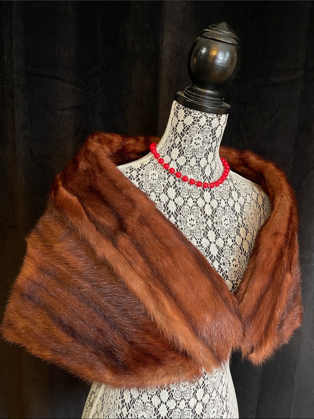 Vintage-1940-1950 Mink Fur Stole Wrap - Picture 16 of 16